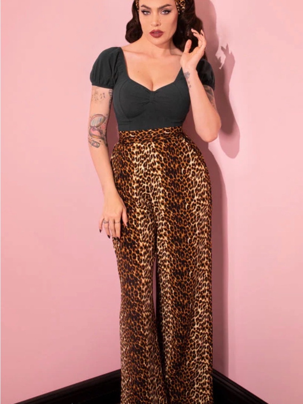 Vixen by Micheline Pitt Leopard Vacation pants 2x